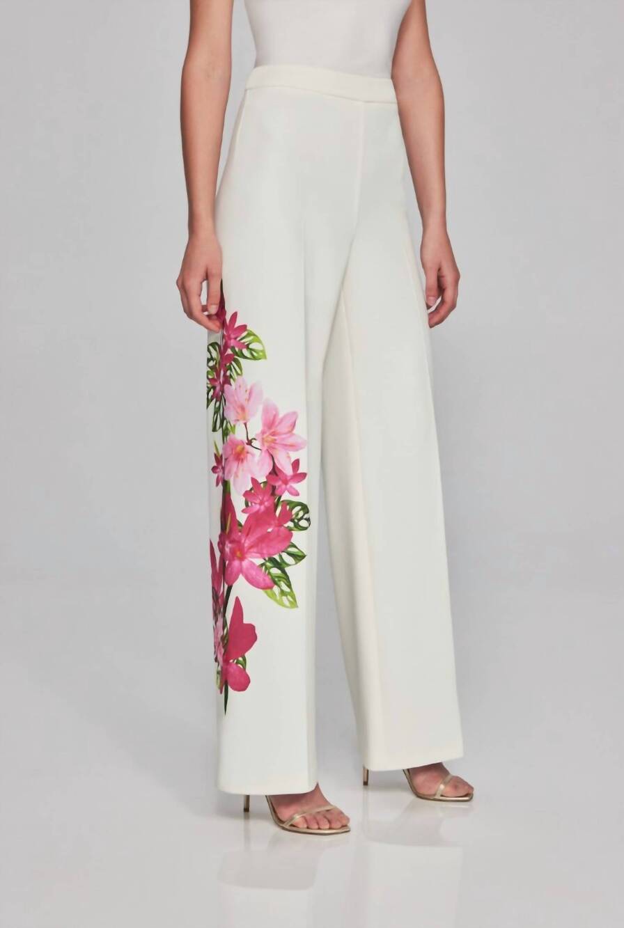 NEW JOSEPH RIBKOFF floral high-waisted trousers in vanilla multi